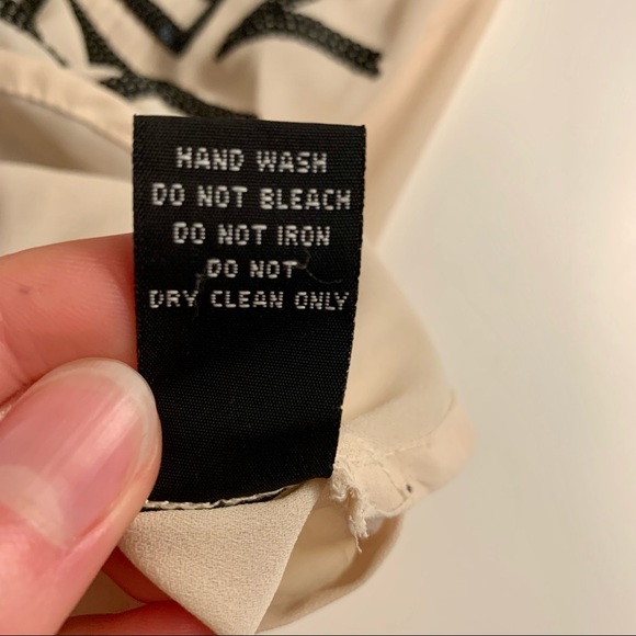 Sheer Tank top w Black Sequin Pattern size M - Picture 6 of 6